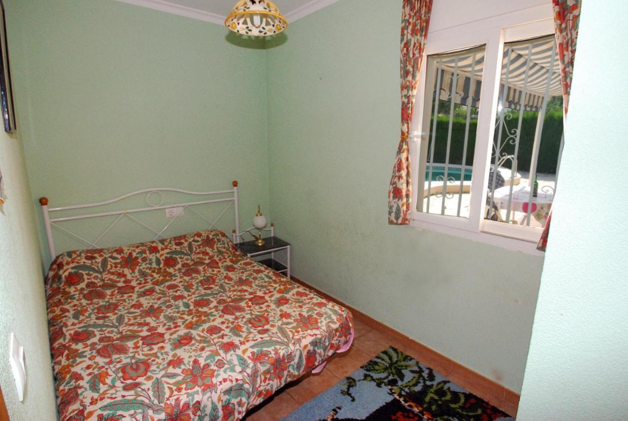 Villa Bugamvilla - Deniasol Екстериор снимка